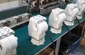 Thiết bị xoay nghiêng nhẹ