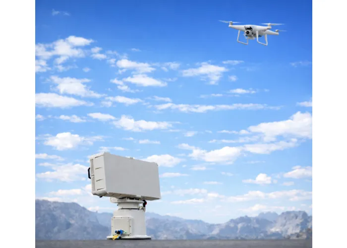 Phát hiện, định vị và theo dõi máy bay không người lái với độ chính xác